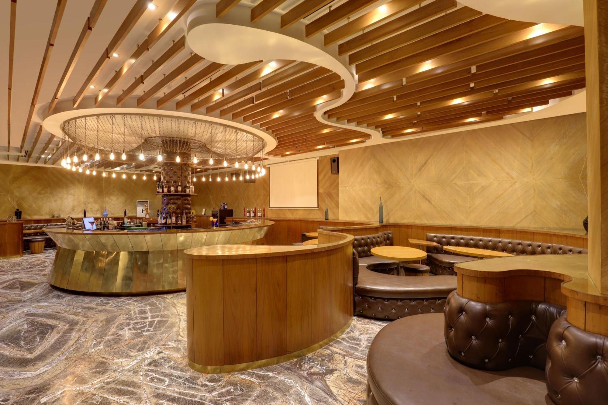 Saura Hotel, Agra - A Club Mahindra Associate Kültér fotó